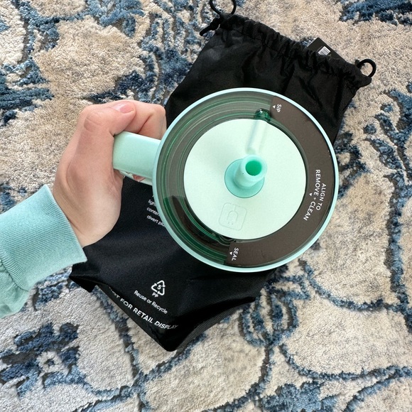 Brumate Era in Seafoam Checker 40oz - Picture 4 of 4